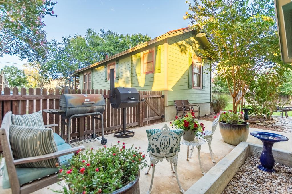 Agape Front Cottage Fredericksburg Exterior foto